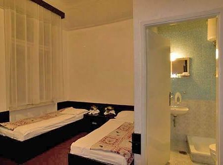 Central Hotel Белград Экстерьер фото